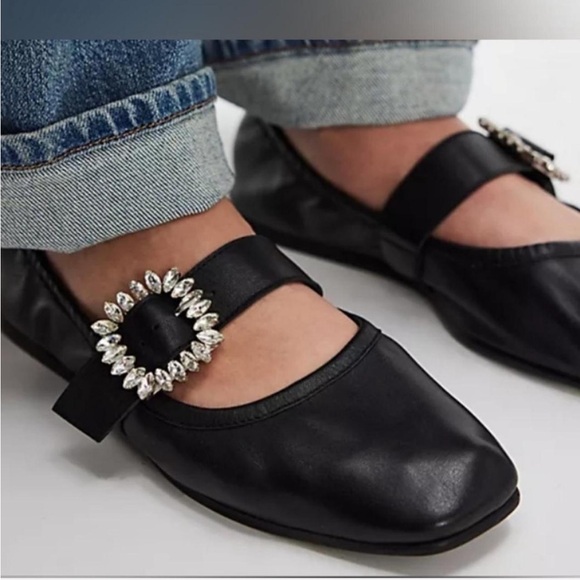 Free People Shoes - NWOT Free People Ursa Gemini Ballet Flat Size 6